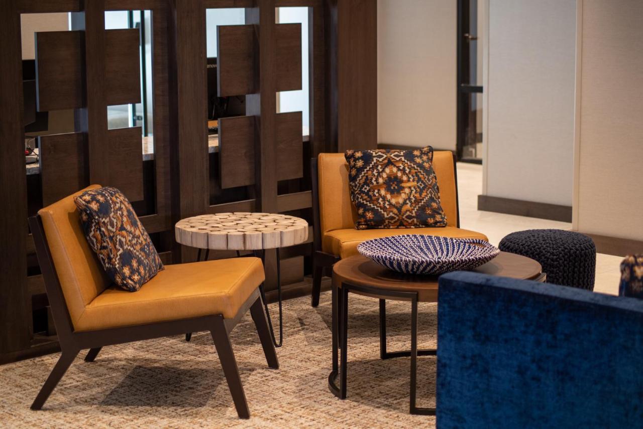 Hyatt Place Altoona/des Moines Hotel